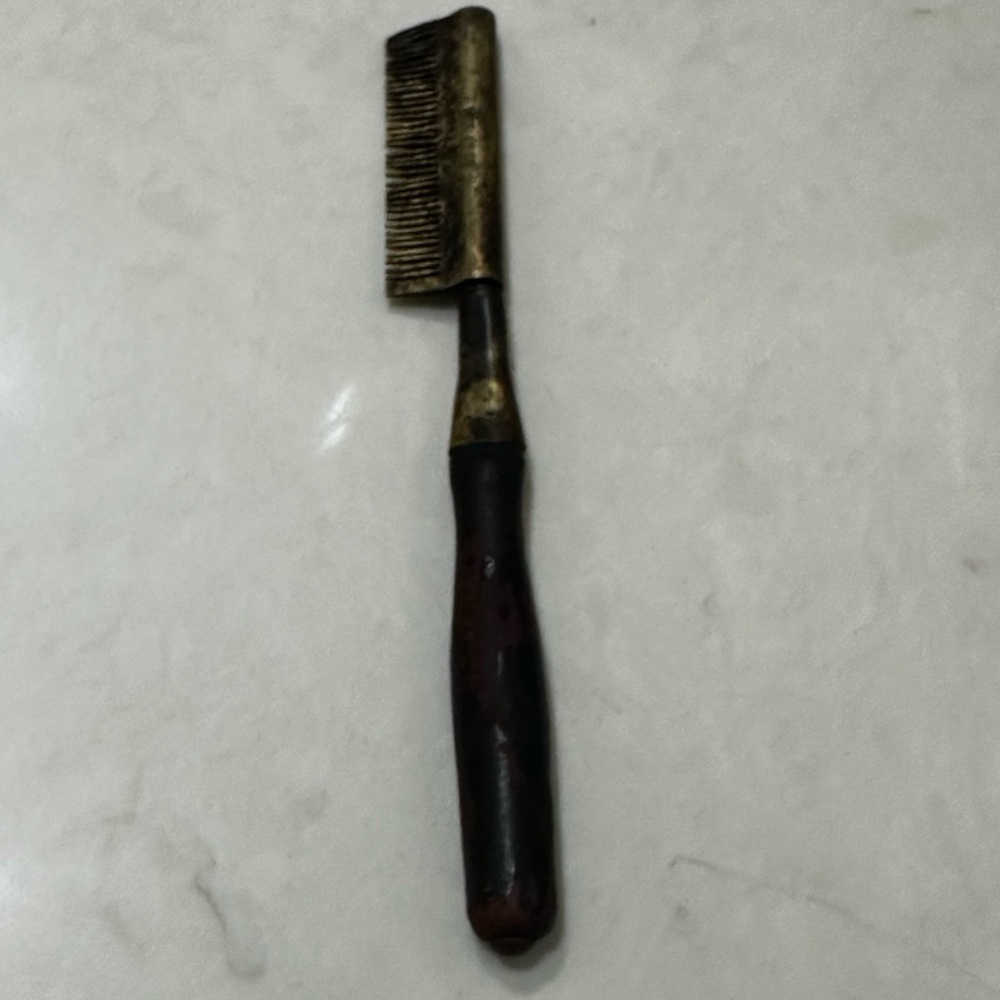 Antique Brass Hair Hot Oil Pressing Straightener Comb Wood Handle 7.25”